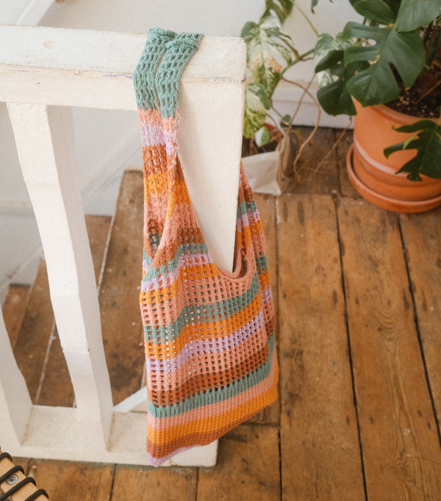 Crochet Shoulder Bag in Topical Stripe