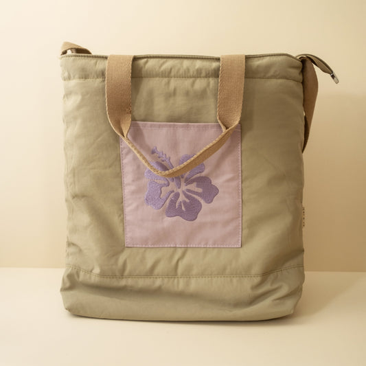 Nylon Beach Tote in Eucalyptus
