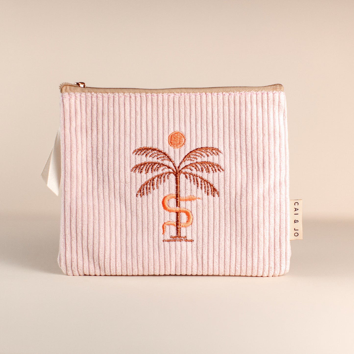 Palm pouch in pale pink